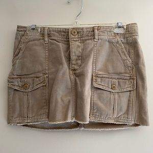 2000s AMERICAN EAGLE Khaki Mini Skirt Sz 4